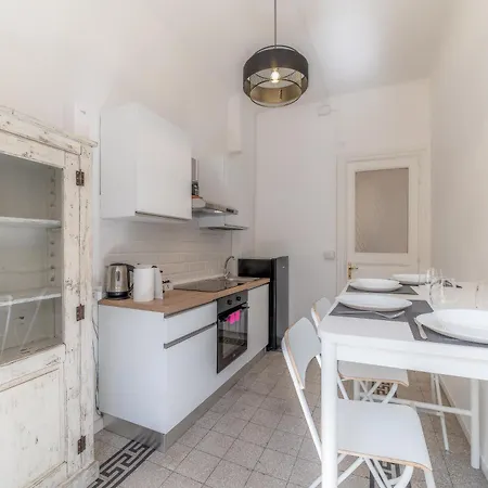 Elegant Palumbo Apartament *