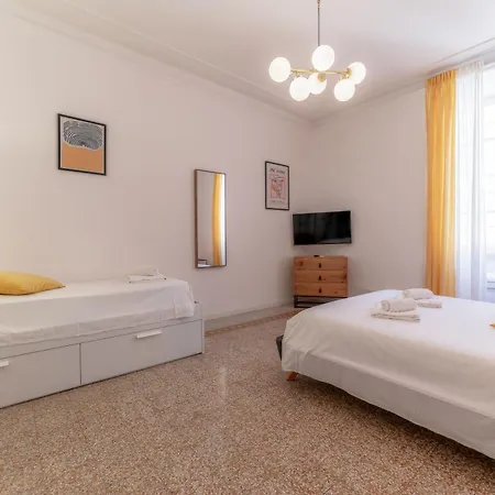 Elegant Palumbo Apartment Rome